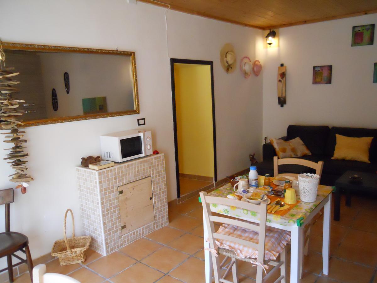 Casa Clotilde Bed and Breakfast Stazzano Buitenkant foto